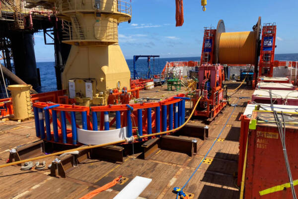Flexibles installation offshore Brazil